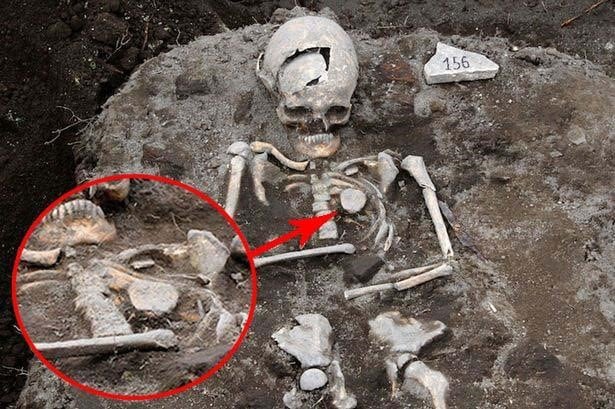 Excavaciones en Europa; los primeros pasos para hallar pruebas relacionadas con vampiros