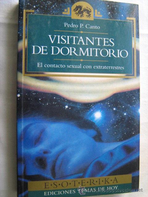 Fotografía del libro de Pedro P. Cantó, “Visitantes de dormitorio, el contacto sexual con extraterrestres”
