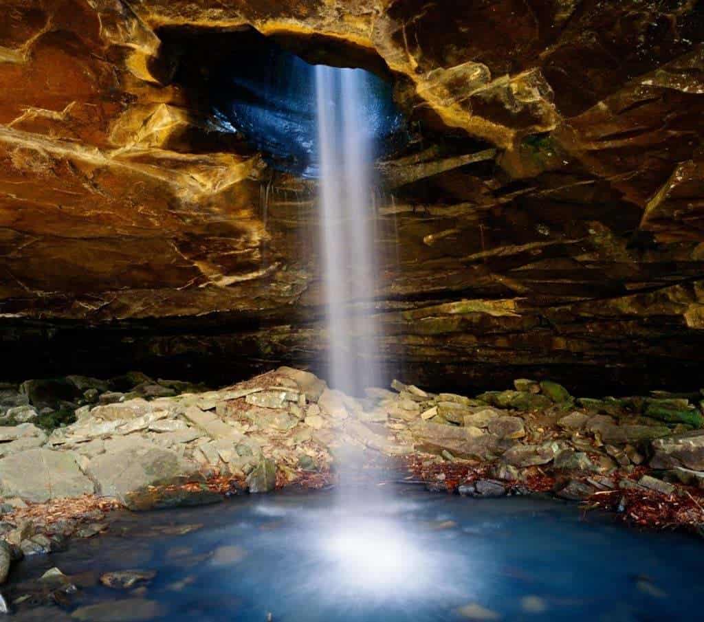 misterios dentro de las cavernas