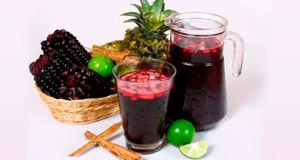 Frutas y bebidas violeta