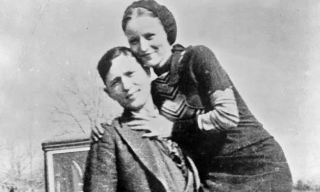 Bonnie y Clyde: Historia de Amor y Crimen