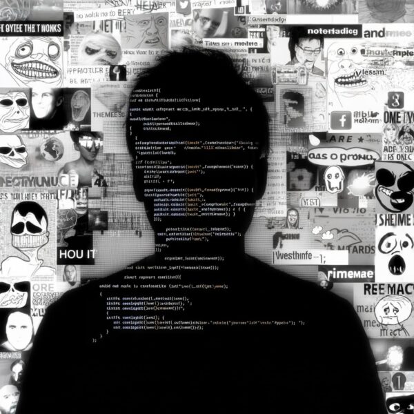 El Código Secreto de los Memes: ¿Programación Social o Guerra Psicológica Digital?